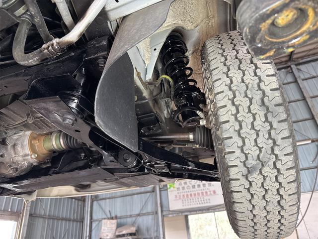 ハイゼットトラック スタンダードＳＡＩＩＩｔ　エアコン　パワステ　切り替え４ＷＤ　キーレス　パワーウィンド　衝突軽減ブレーキサポート　クリアランスソナー　４枚リーフスプリング　ＬＥＤヘッドライト　ワンオーナー　車検令和８年３月　走行３０８３ＫＭ（64枚目）