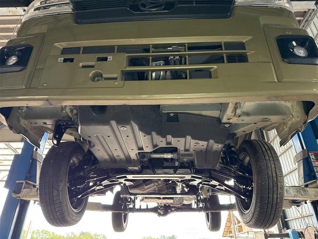 ハイゼットトラック ジャンボエクストラ　リフトアップ車両　社外アルミホイル　ナビ　テレビ　カスタムカー　プッシュスタート　オートマ　４ＷＤ　ＬＥＤヘッドライト　スマートアシスト　パワーウィンドウ　キーレス　フロントフォグランプ（46枚目）