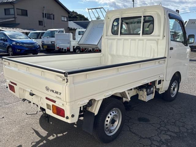 ハイゼットトラック スタンダード　エアコン　パワステ　切り替え４ＷＤ　オートマ　運転席エアバック　走行３７６６１ＫＭ（6枚目）