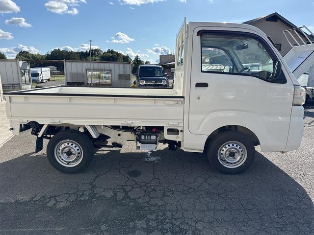 ハイゼットトラック スタンダード　エアコン　パワステ　切り替え４ＷＤ　オートマ　運転席エアバック　走行３７６６１ＫＭ（7枚目）