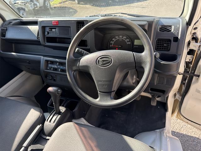 ハイゼットトラック スタンダード　エアコン　パワステ　切り替え４ＷＤ　オートマ　運転席エアバック　走行３７６６１ＫＭ（19枚目）