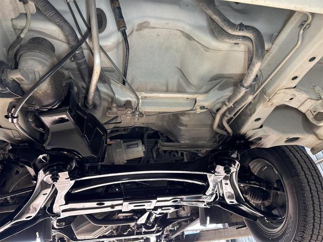 キャリイトラック KCエアコン・パワステ農繁仕様 エアコン パワステ 切り替え4WD デフロック 4枚リーフスプリング 運転席エアバック AM/FMラジオ 走行81969KM 5速マニュアル(42枚目)