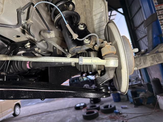 キャリイトラック KCエアコン・パワステ エアコン パワステ 切り替え4WD デフロック 4枚リーフスプリング CD 横滑り防止 運転席エアバック 助手席側エアバック 車検令和9年 走行18619KM 5速マニュアル(45枚目)