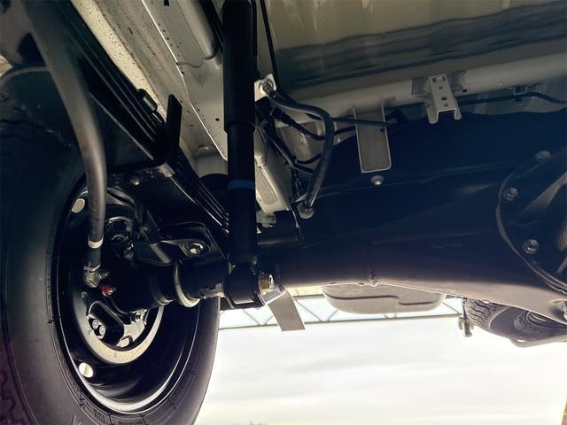 NT100クリッパートラック DX農繁仕様 エアコン パワステ 切り替え4WD 4枚リーフスプリング デフロック 横滑り防止 ABS オートライト 荷台ランプ 純正マット 荷台マット 走行51KM 車検令和8年6月(50枚目)