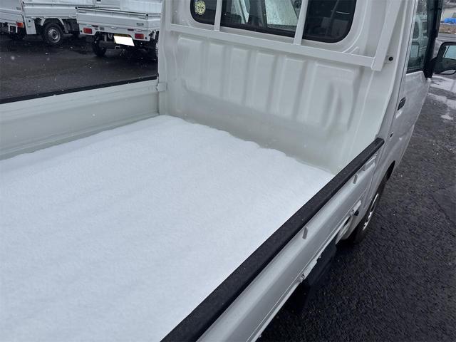 ハイゼットトラック スタンダードSAIIIt エアコン パワステ 切り替え4WD スマートアシストオートマ LEDヘッドライト LEDフォグランプ 4枚リーフスプリング 運転席エアバック 走行28646KM(17枚目)