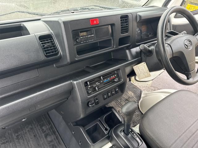 ハイゼットトラック スタンダードSAIIIt エアコン パワステ 切り替え4WD スマートアシストオートマ LEDヘッドライト LEDフォグランプ 4枚リーフスプリング 運転席エアバック 走行28646KM(38枚目)