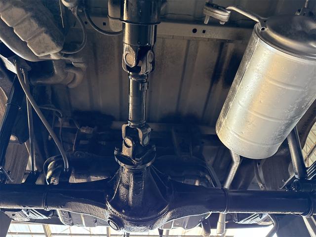 ハイゼットトラック スタンダードSAIIIt エアコン パワステ 切り替え4WD スマートアシストオートマ LEDヘッドライト LEDフォグランプ 4枚リーフスプリング 運転席エアバック 走行28646KM(56枚目)