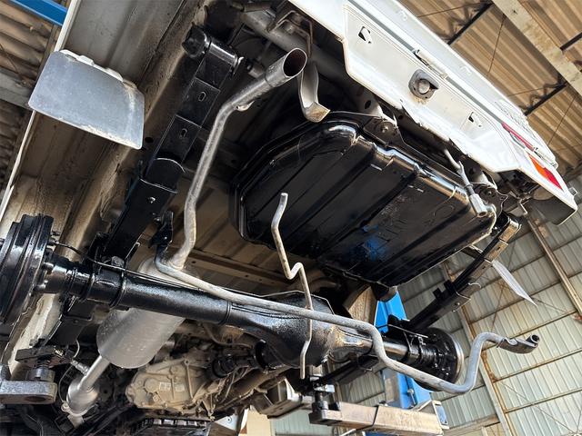 ハイゼットトラック スタンダードSAIIIt エアコン パワステ 切り替え4WD スマートアシストオートマ LEDヘッドライト LEDフォグランプ 4枚リーフスプリング 運転席エアバック 走行28646KM(71枚目)