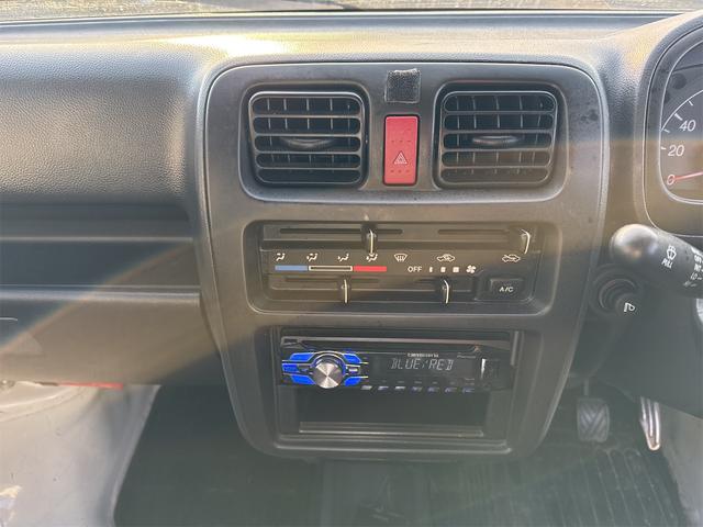 キャリイトラック 　リフトダンプ　エアコン　パワステ　切り替え４ＷＤ　５速マニュアル　走行３６５４９ＫＭ　車検令和９年４月　ＥＴＣ（31枚目）