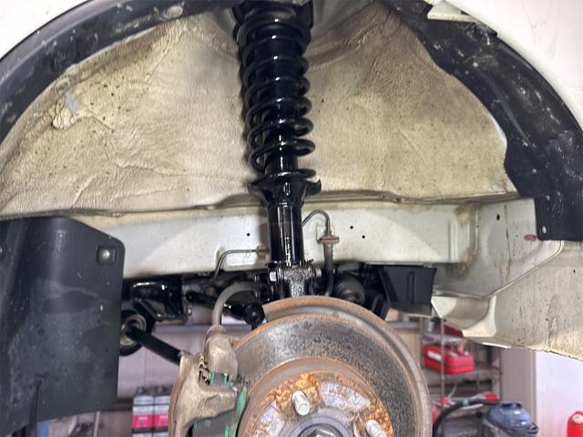 キャリイトラック 　リフトダンプ　エアコン　パワステ　切り替え４ＷＤ　５速マニュアル　走行３６５４９ＫＭ　車検令和９年４月　ＥＴＣ（55枚目）