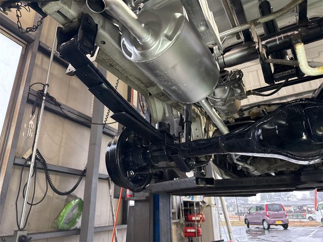 キャリイトラック 　リフトダンプ　エアコン　パワステ　切り替え４ＷＤ　５速マニュアル　走行３６５４９ＫＭ　車検令和９年４月　ＥＴＣ（59枚目）