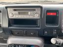 タウン　エアコン　パワステ　パワーウィンドウ　キーレス　５速マニュアル　幌　　走行４０５６４ｋｍ　ＣＤ　４ＷＤ　運転席エアバッグ（18枚目）