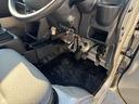 KCエアコン・パワステ エアコン パワステ 切り替え4WD デフロック 4枚リーフスプリング CD 横滑り防止 運転席エアバック 助手席側エアバック 車検令和9年 走行18619KM 5速マニュアル(21枚目)