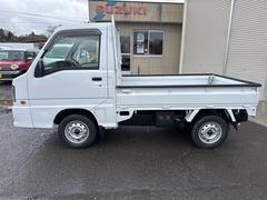 当店の車を見て頂きありがとうございます。お車についての質問や見積もりの依頼、ご購入にあたっての相談などお気軽にお問い合わせください。 3