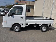 当店の車を見て頂きありがとうございます。お車についての質問や見積もりの依頼、ご購入にあたっての相談などお気軽にお問い合わせください。 3