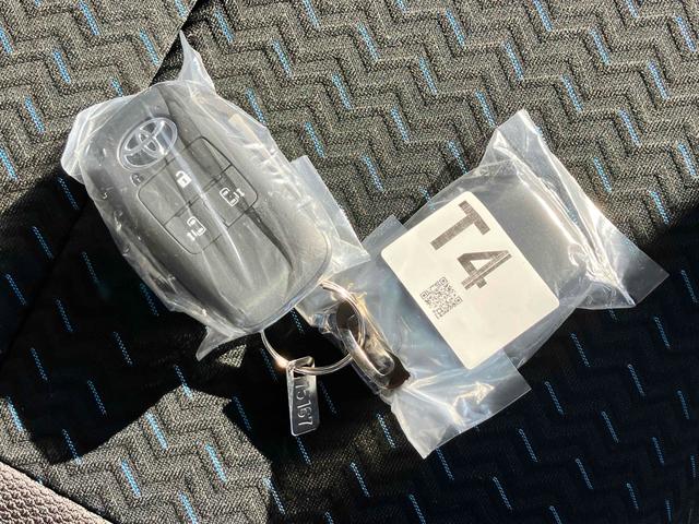 ルーミー カスタムＧ－Ｔ　全周囲カメラ　ＴＶ　両側電動スライドドア　クリアランスソナー　オートクルーズコントロール　衝突被害軽減システム　アルミホイール　オートライト　ＬＥＤヘッドランプ　スマートキー　アイドリングストップ（76枚目）