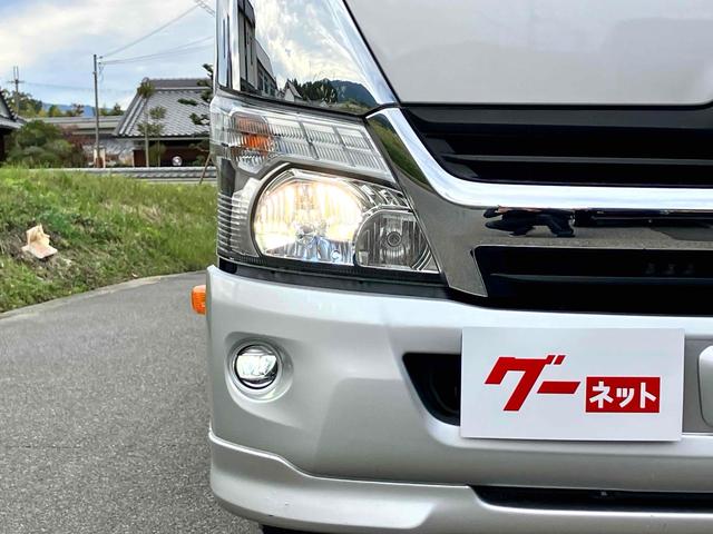 デュトロ 　積載車　最大積載量２８００ｋｇ　６ＭＴ古川ユニック製　Ｎｅｏ５　ウインチ巻上能力２．５ｔｏｎ　ディスチャージヘッドランプ　衝突被害軽減システム　ＥＴＣ　ナビ　ＴＶバックカメラ　電動格納ミラー（13枚目）