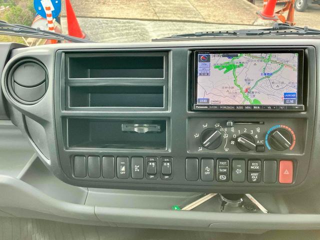 デュトロ 　積載車　最大積載量２８００ｋｇ　６ＭＴ古川ユニック製　Ｎｅｏ５　ウインチ巻上能力２．５ｔｏｎ　ディスチャージヘッドランプ　衝突被害軽減システム　ＥＴＣ　ナビ　ＴＶバックカメラ　電動格納ミラー（39枚目）