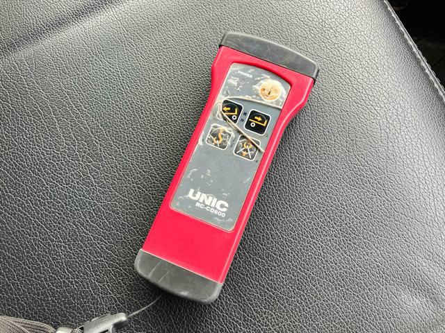 デュトロ 　積載車　最大積載量２８００ｋｇ　６ＭＴ古川ユニック製　Ｎｅｏ５　ウインチ巻上能力２．５ｔｏｎ　ディスチャージヘッドランプ　衝突被害軽減システム　ＥＴＣ　ナビ　ＴＶバックカメラ　電動格納ミラー（48枚目）