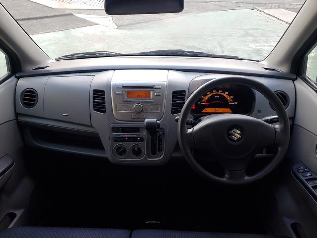 ワゴンR FXアイドリングストップ ワンオーナー ユーザー買取 禁煙車 純正CDオーディオ アイドリングストップ 盗難防止システム 運転席助手席エアバッグ 車検整備付 スペアキー付(9枚目)