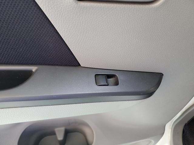 ワゴンR FXアイドリングストップ ワンオーナー ユーザー買取 禁煙車 純正CDオーディオ アイドリングストップ 盗難防止システム 運転席助手席エアバッグ 車検整備付 スペアキー付(36枚目)