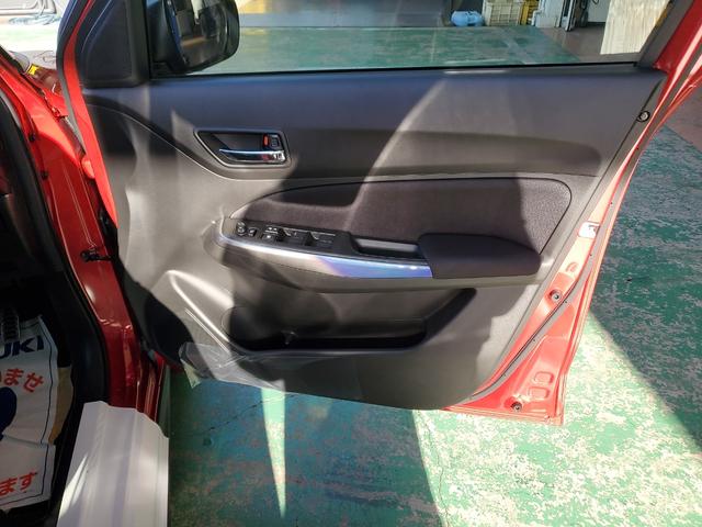 スイフトスポーツ ＺＣ３３Ｓ　ファイナルエディション　特別仕様車　６ＭＴ　ターボ　オートクルーズコントロール　全方位モニター用カメラ　衝突被害軽減ブレーキ　シートヒーター　登録済未使用車（22枚目）