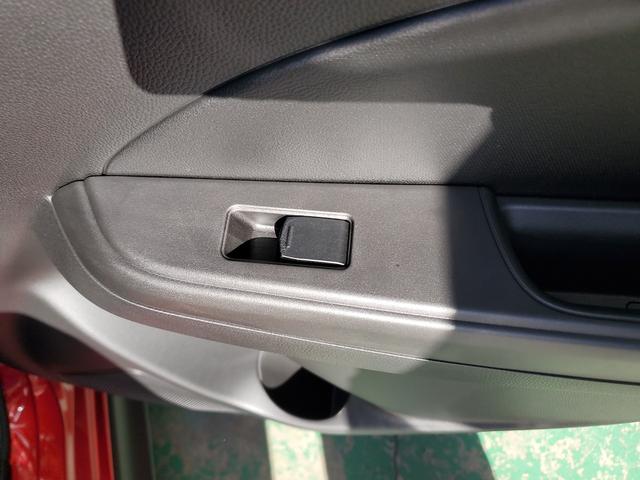 スイフトスポーツ ＺＣ３３Ｓ　ファイナルエディション　特別仕様車　６ＭＴ　ターボ　オートクルーズコントロール　全方位モニター用カメラ　衝突被害軽減ブレーキ　シートヒーター　登録済未使用車（25枚目）