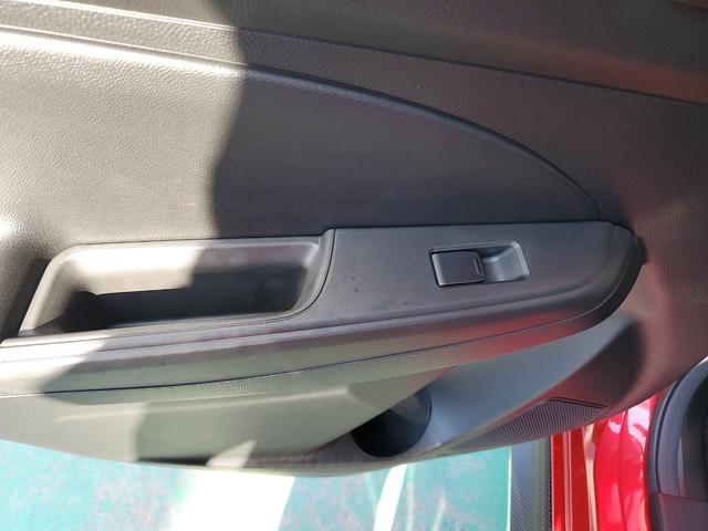 スイフトスポーツ ＺＣ３３Ｓ　ファイナルエディション　特別仕様車　６ＭＴ　ターボ　オートクルーズコントロール　全方位モニター用カメラ　衝突被害軽減ブレーキ　シートヒーター　登録済未使用車（28枚目）