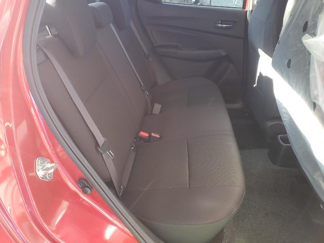 スイフトスポーツ ＺＣ３３Ｓ　ファイナルエディション　特別仕様車　６ＭＴ　ターボ　オートクルーズコントロール　全方位モニター用カメラ　衝突被害軽減ブレーキ　シートヒーター　登録済未使用車（32枚目）