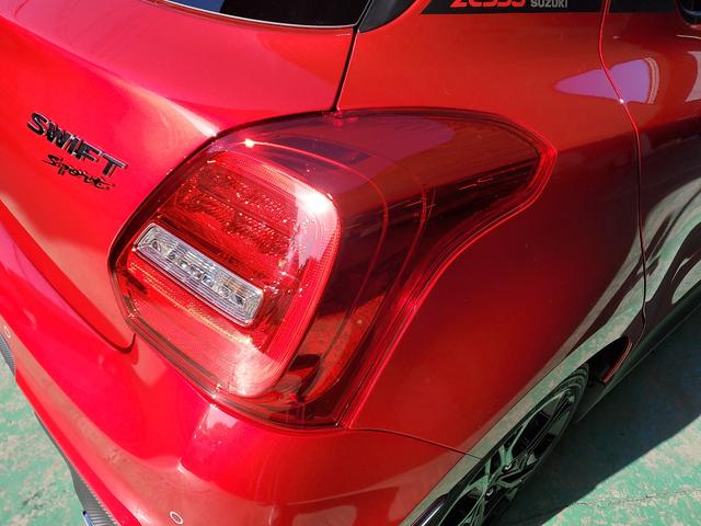 スイフトスポーツ ＺＣ３３Ｓ　ファイナルエディション　特別仕様車　６ＭＴ　ターボ　オートクルーズコントロール　全方位モニター用カメラ　衝突被害軽減ブレーキ　シートヒーター　登録済未使用車（49枚目）