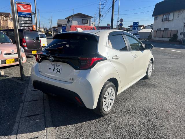 ヤリス ハイブリッドZ 1.5 ハイブリッド Z E-Four 4WD (ホワイトパールクリスタルシャイン) 前後ドライブレコーダー ナビ連動ETC アラウンドビューモニターシートヒーター(8枚目)
