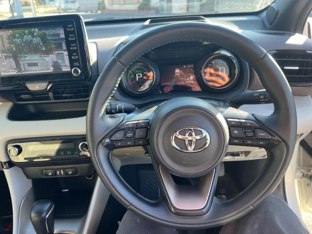 ヤリス ハイブリッドZ 1.5 ハイブリッド Z E-Four 4WD (ホワイトパールクリスタルシャイン) 前後ドライブレコーダー ナビ連動ETC アラウンドビューモニターシートヒーター(24枚目)