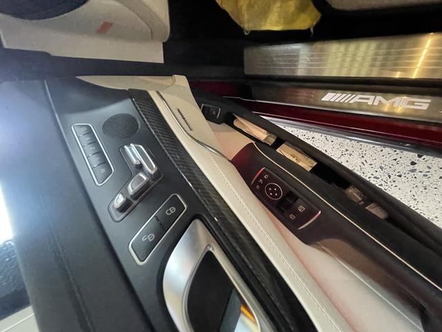 ＳＬ 　ＡＭＧ　ＳＬ６３ファイナル　　ＮＡＶＩ　．ＡＥＲＯ　ＩＳＴＯＰ　：整備記録　カーボン　　Ｓ：ＧＴフロントグリル　ベージュレザー（54枚目）