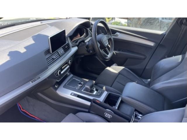 Ｑ５ ４０ＴＤＩクワトロ　スポーツ　ＴＤＩ　クワトロ　スポーツ　Ｓラインパッケージ　ナビ　ＩＳＴＯＰ　４ＷＤ（7枚目）