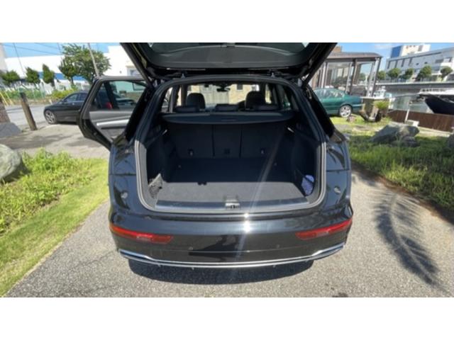 Ｑ５ ４０ＴＤＩクワトロ　スポーツ　ＴＤＩ　クワトロ　スポーツ　Ｓラインパッケージ　ナビ　ＩＳＴＯＰ　４ＷＤ（50枚目）