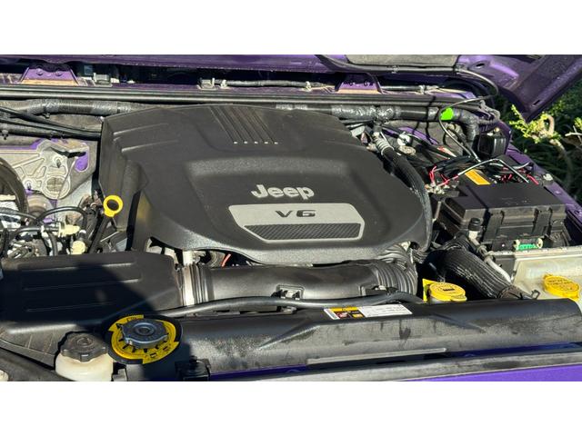 ジープ・ラングラーアンリミテッド バックカントリーエディション 日本限定100台 アンリミテッド バックカントリーエディション ハードトップ 4WD 電子制御5速FAT(12枚目)