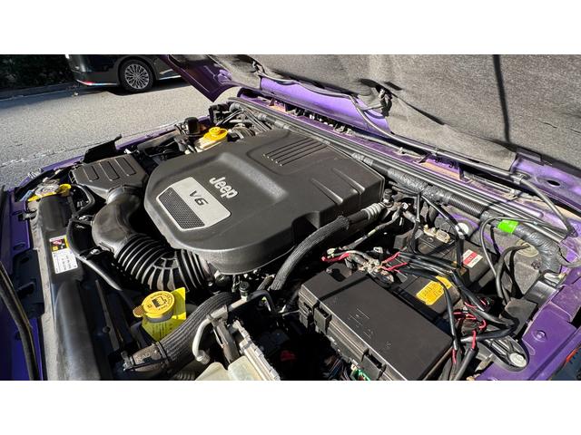 ジープ・ラングラーアンリミテッド バックカントリーエディション 日本限定100台 アンリミテッド バックカントリーエディション ハードトップ 4WD 電子制御5速FAT(14枚目)