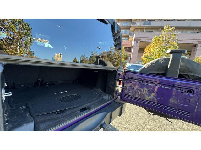 ジープ・ラングラーアンリミテッド バックカントリーエディション 日本限定100台 アンリミテッド バックカントリーエディション ハードトップ 4WD 電子制御5速FAT(18枚目)