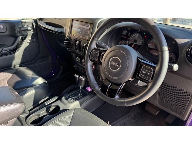 ジープ・ラングラーアンリミテッド バックカントリーエディション 日本限定100台 アンリミテッド バックカントリーエディション ハードトップ 4WD 電子制御5速FAT(22枚目)