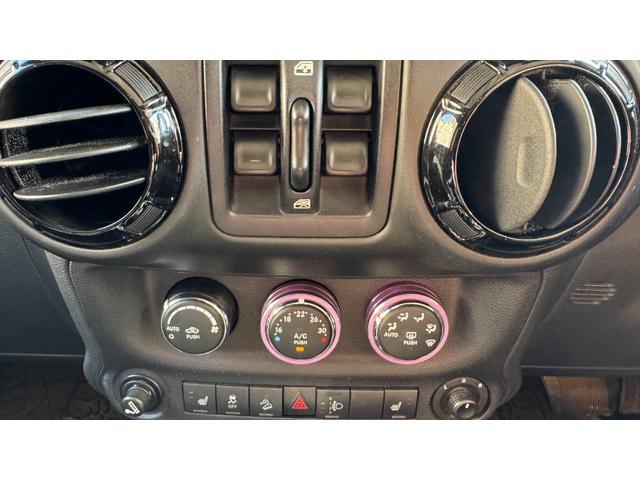 ジープ・ラングラーアンリミテッド バックカントリーエディション 日本限定100台 アンリミテッド バックカントリーエディション ハードトップ 4WD 電子制御5速FAT(50枚目)