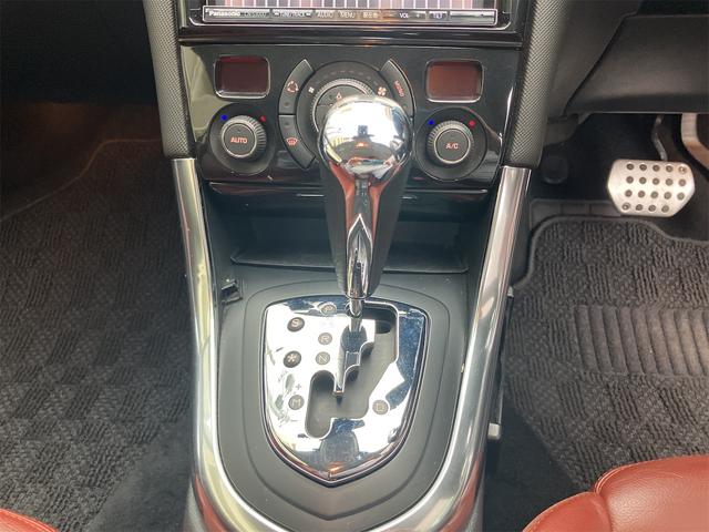 308 CC グリフ インテグラルレザー オープンカー ドライブレコーダー ETC TV クリアランスソナー オートクルーズコントロール HID AT キーレスエントリー 電動格納ミラー シートヒーター アルミホイール 盗難防止システム(6枚目)