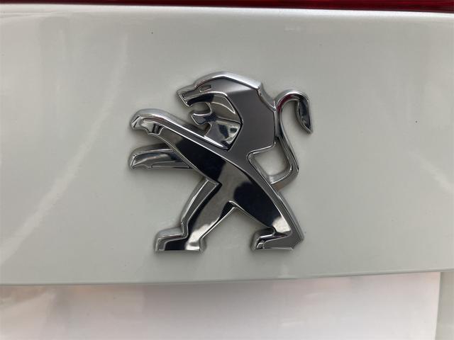 308 CC グリフ インテグラルレザー オープンカー ドライブレコーダー ETC TV クリアランスソナー オートクルーズコントロール HID AT キーレスエントリー 電動格納ミラー シートヒーター アルミホイール 盗難防止システム(17枚目)