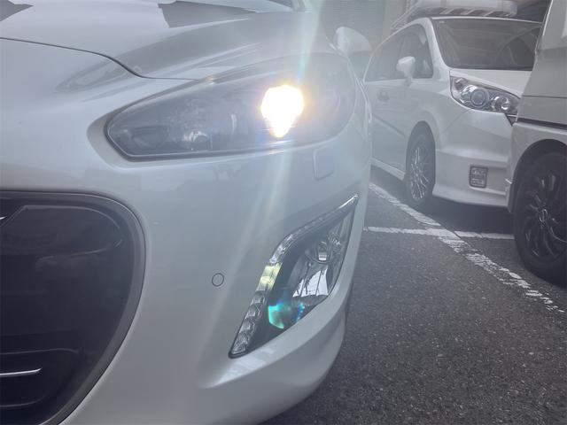 308 CC グリフ インテグラルレザー オープンカー ドライブレコーダー ETC TV クリアランスソナー オートクルーズコントロール HID AT キーレスエントリー 電動格納ミラー シートヒーター アルミホイール 盗難防止システム(25枚目)