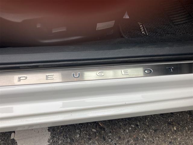 308 CC グリフ インテグラルレザー オープンカー ドライブレコーダー ETC TV クリアランスソナー オートクルーズコントロール HID AT キーレスエントリー 電動格納ミラー シートヒーター アルミホイール 盗難防止システム(58枚目)