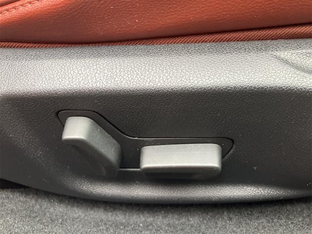 308 CC グリフ インテグラルレザー オープンカー ドライブレコーダー ETC TV クリアランスソナー オートクルーズコントロール HID AT キーレスエントリー 電動格納ミラー シートヒーター アルミホイール 盗難防止システム(66枚目)