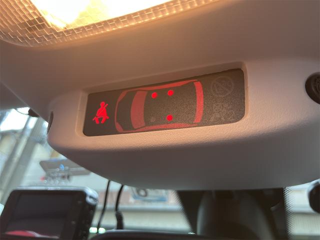 308 CC グリフ インテグラルレザー オープンカー ドライブレコーダー ETC TV クリアランスソナー オートクルーズコントロール HID AT キーレスエントリー 電動格納ミラー シートヒーター アルミホイール 盗難防止システム(73枚目)