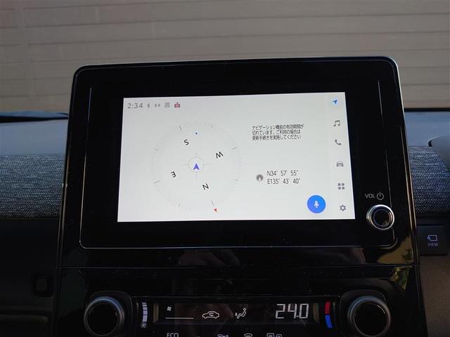 シエンタ ハイブリッドＺ　ＴＳＳ　ワンオーナ　エアバック　キーレスエントリー　イモビライザー　バックモニター　ＬＥＤヘッドライト　ＥＴＣ車載器　横滑り防止　スマートキー　オートエアコン　サイドエアバッグ　ＷＳＲＳ　３列シート（9枚目）