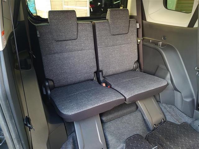 シエンタ ハイブリッドＺ　ＴＳＳ　ワンオーナ　エアバック　キーレスエントリー　イモビライザー　バックモニター　ＬＥＤヘッドライト　ＥＴＣ車載器　横滑り防止　スマートキー　オートエアコン　サイドエアバッグ　ＷＳＲＳ　３列シート（31枚目）