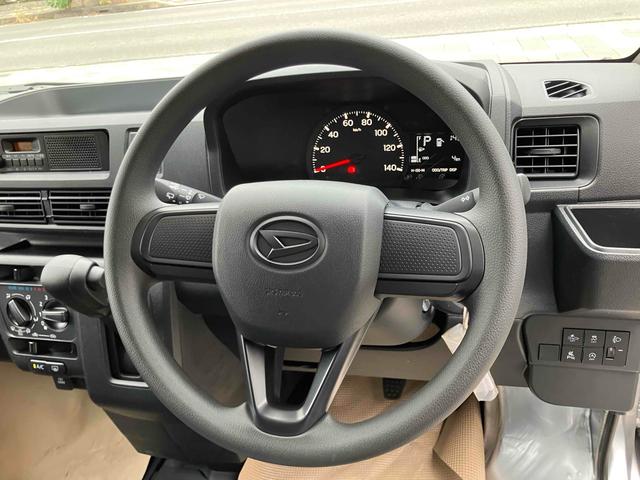 ハイゼットカーゴ DX 軽バン CVT 衝突被害軽減システム クリアランスソナー 両側スライドドア キーレスエントリー アイドリングストップ ESC 運転席エアバッグ(18枚目)