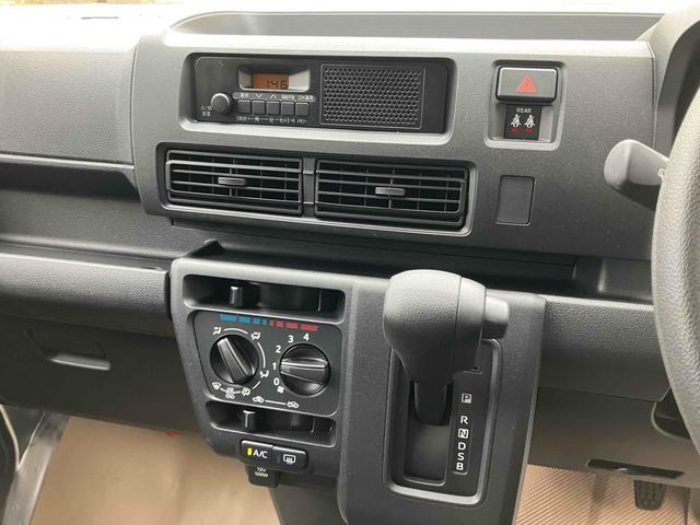 ハイゼットカーゴ DX 軽バン CVT 衝突被害軽減システム クリアランスソナー 両側スライドドア キーレスエントリー アイドリングストップ ESC 運転席エアバッグ(22枚目)